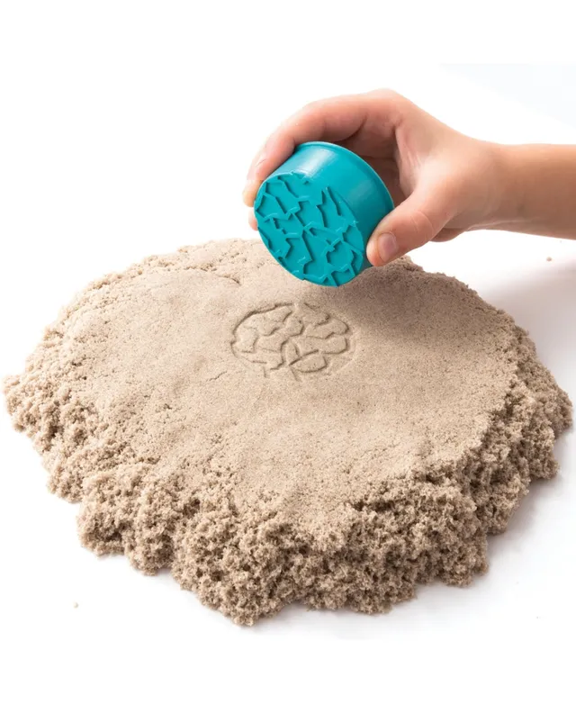 Kinetic Sand The Original Moldable Sensory Play Sand, Brown, 2 Pounds