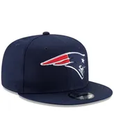 New Era Men's New England Patriots Basic 9FIFTY Adjustable Snapback Cap