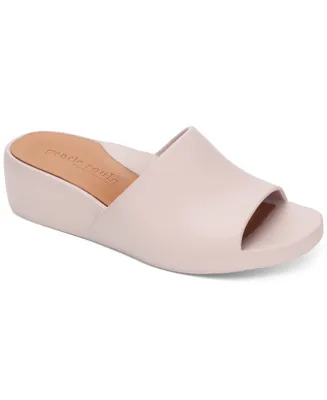 Gentle Souls by Kenneth Cole Women's Gisele Wedge Slide Sandals