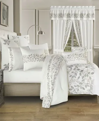 Royal Court Laurel 3-Pc. Comforter Set, Full/Queen