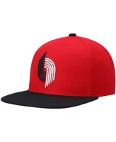 Men's Mitchell & Ness Red and Black Portland Trail Blazers Hardwood Classics Team Two-Tone 2.0 Snapback Hat