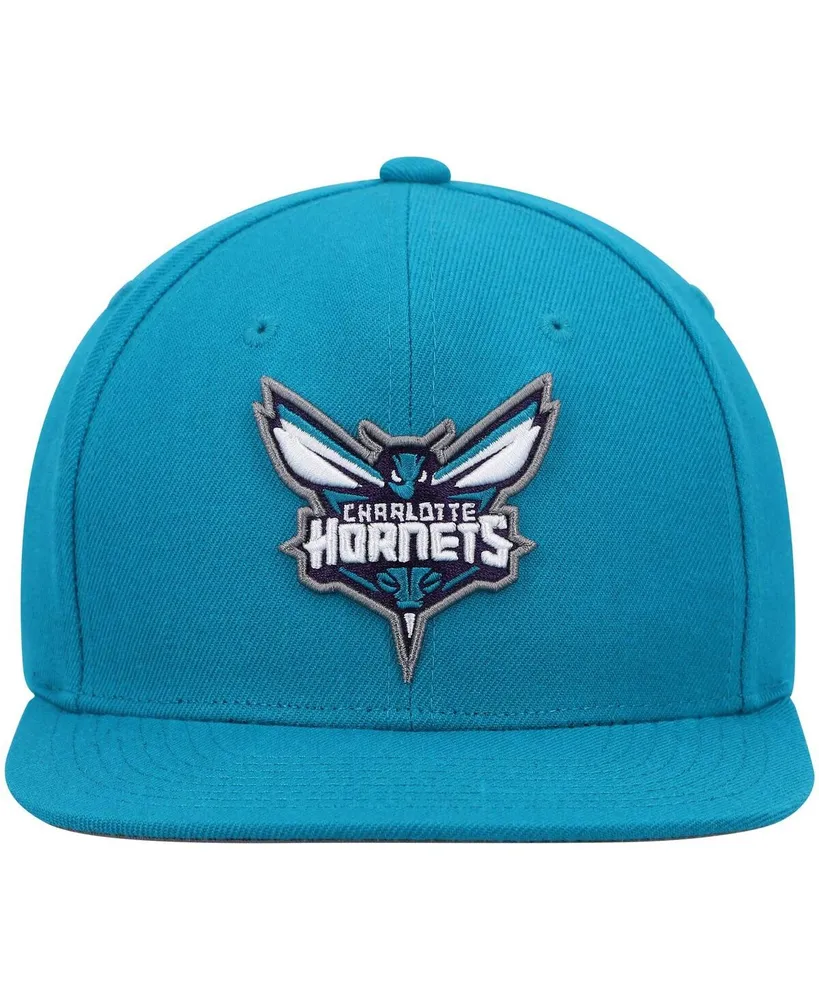 Men's Mitchell & Ness Teal Charlotte Hornets Ground 2.0 Snapback Hat