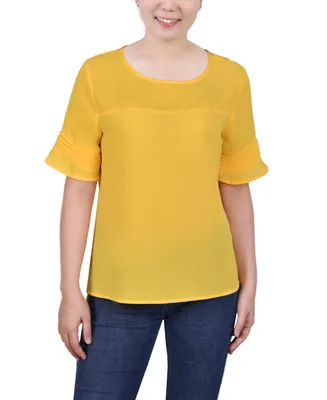 Petite Short Sleeve Crepe and Chiffon Top