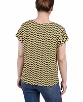 Petite Short Extended Sleeve Top