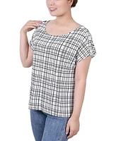 Petite Size Short Extended Sleeve Top