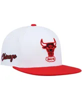 Men's Mitchell & Ness White and Red Chicago Bulls Hardwood Classics Snapback Hat