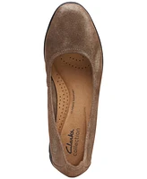 Clarks Women's Jenette Ease Slip-On Flats