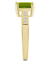 Peridot (1-3/4 ct .t.w.) and Diamond (1/8 Ring 14K Yellow Gold