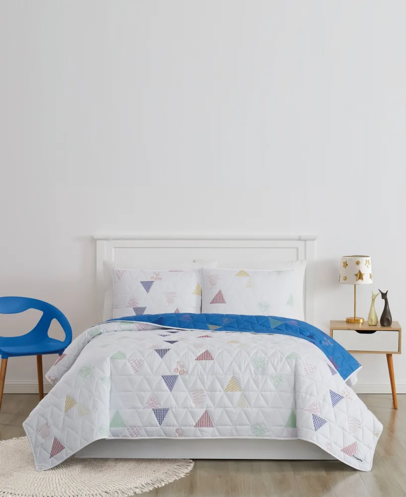 Crayola Triangle Embroidered Piece Quilt Set