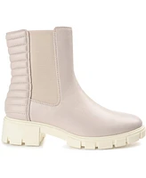 Journee Collection Women's Tatiana Pull On Stretch Gore Lug Sole Booties