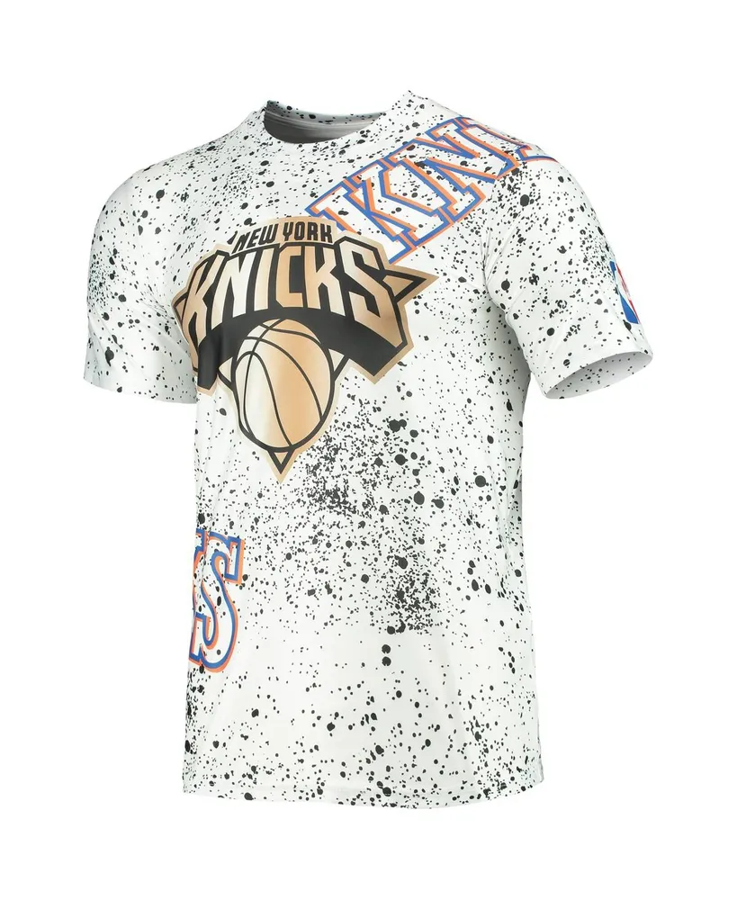 Men's White New York Knicks Gold Foil Splatter Print T-shirt