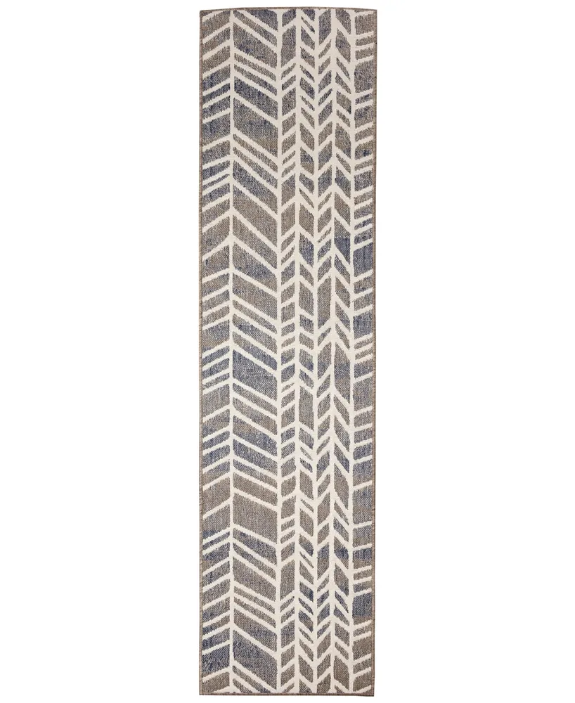 Liora Manne' Cove Chevron 1'11" x 7'6" Runner Outdoor Area Rug