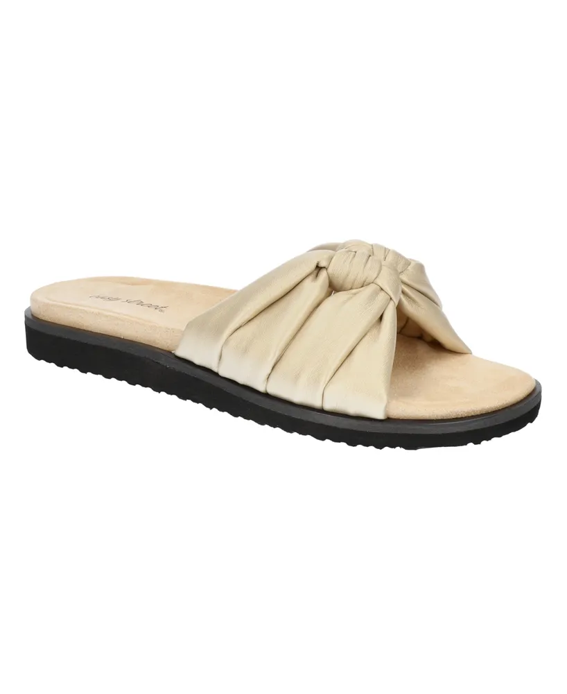 Easy Street Women's Suzanne Slide Sandals