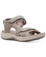 Clarks Women's Cloudsteppers Mira Bay Strappy Sport Sandals