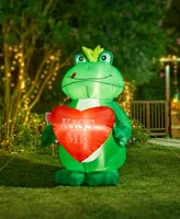 Glitzhome 6' H Lighted Valentine's Inflatable Frog with Heart Decor