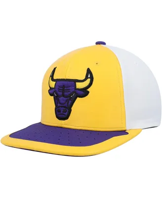 Men's Mitchell & Ness Yellow, Purple Chicago Bulls Day One Snapback Hat