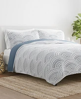 ienjoy Home All Season Piece Scallop Reversible Quilt Set