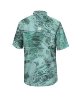 Men's Colosseum Green Notre Dame Fighting Irish Realtree Aspect Charter Full-Button Fishing Shirt