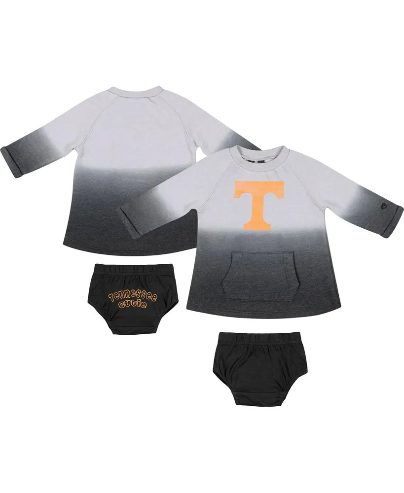 Newborn and Infant Boys Girls Colosseum Gray