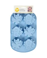 Wilton Silicone Mold, Floral Party, 6 Cavity