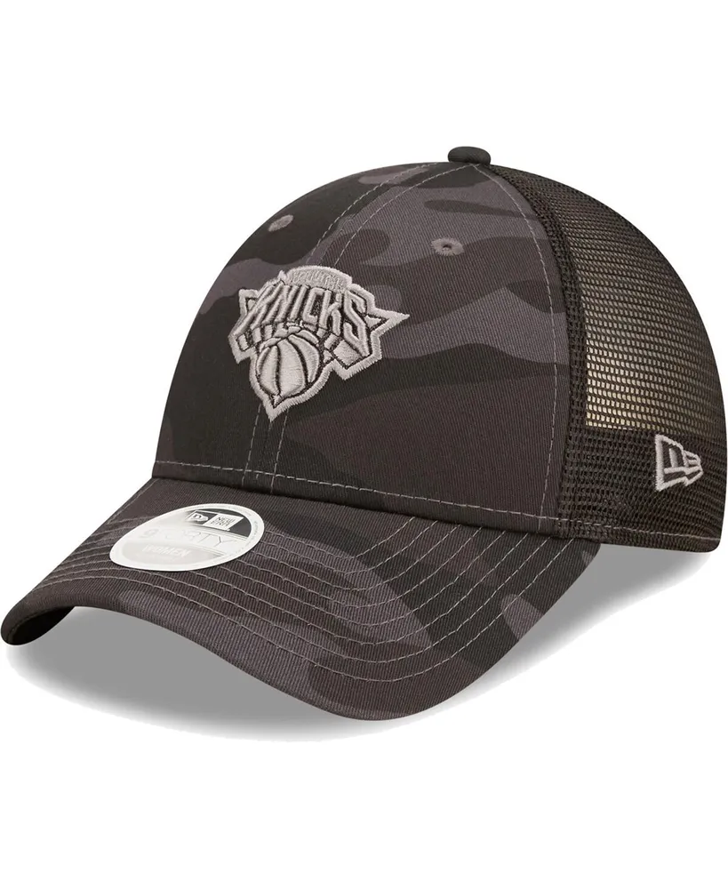 New Era Women's New Era Charcoal New York Knicks Camo Glam 9FORTY Trucker  Snapback Hat