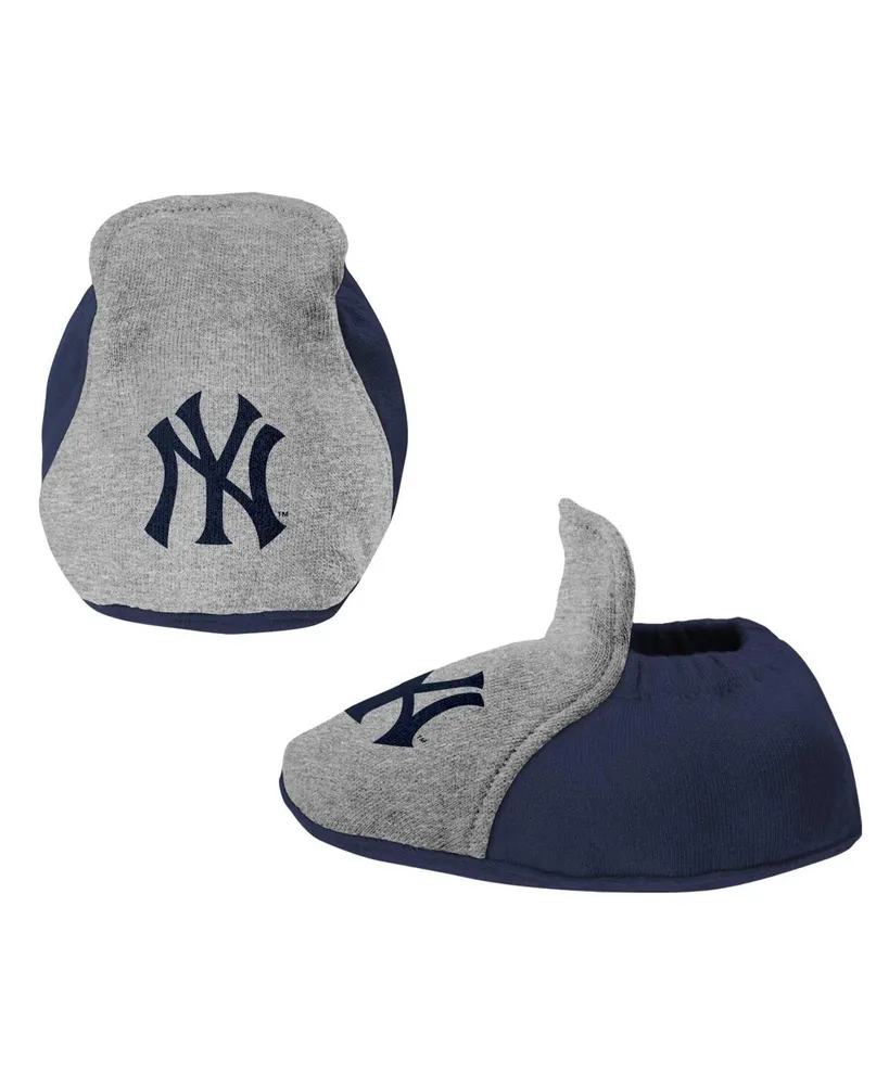 Newborn and Infant Boys Girls Navy, Heather Gray New York Yankees Three-Piece Love of Baseball Bib, Bodysuit Booties Set