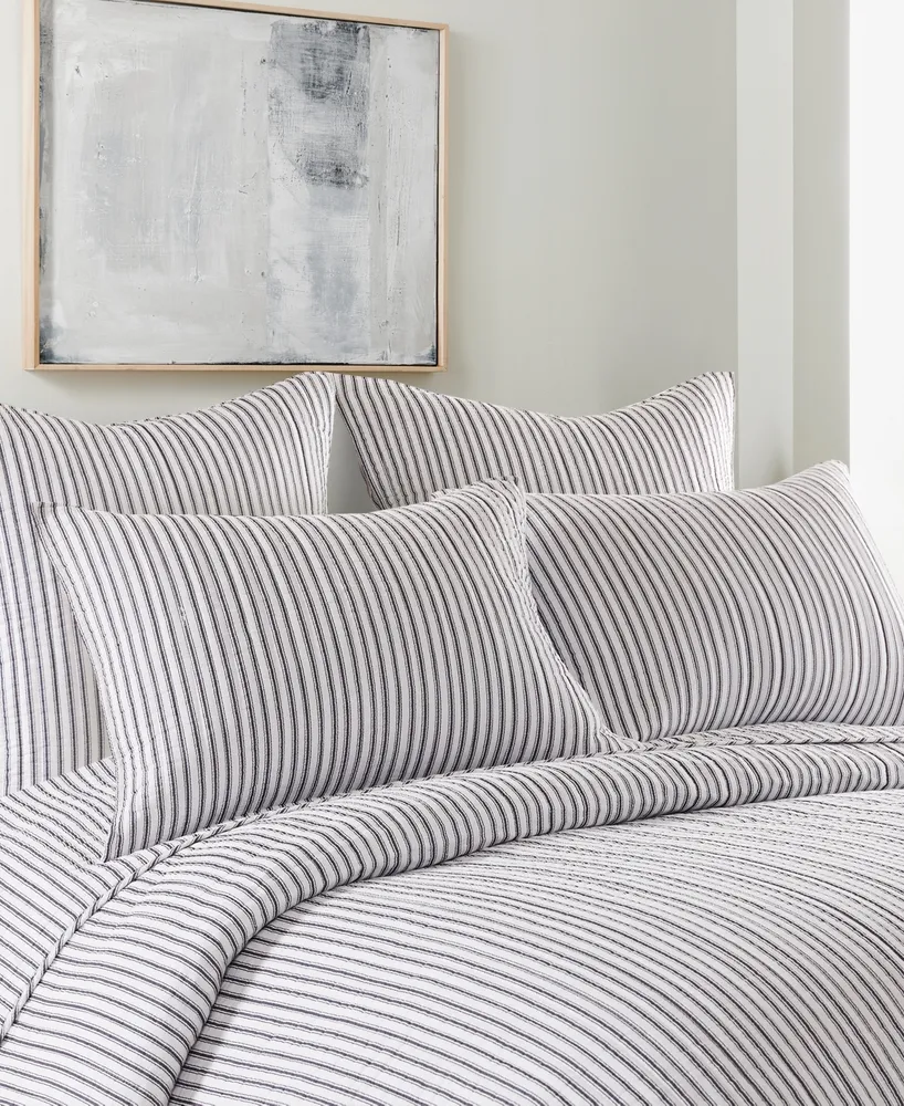 Levtex Tobago Stripe Reversible -Pc. Quilt Set