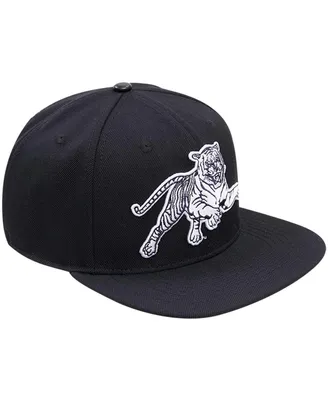 Men's Pro Standard Black Jackson State Tigers Arch Over Logo Evergreen Snapback Hat
