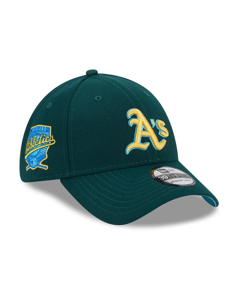 New Era Men's Oakland Athletics White 39THIRTY Classic Stretch Fit Hat