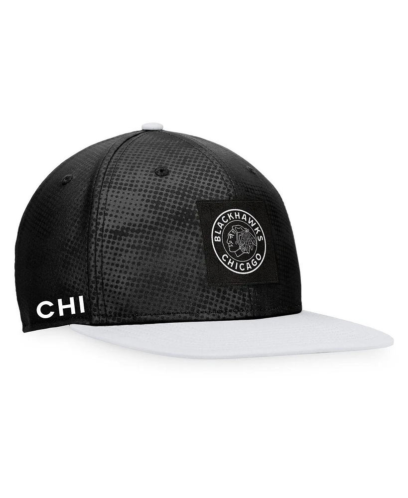 Men's Fanatics Black, White Chicago Blackhawks Authentic Pro Alternate Logo Snapback Hat