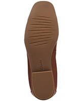 Clarks Women's Lyrical Sky O-Ring Strapped Ballet Flats