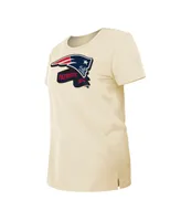 Women's New Era Cream England Patriots Chrome Sideline T-shirt