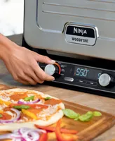 Ninja Woodfire Pizza Oven, 8-in-1 Outdoor Oven, 5 Pizza Settings, Up to 700 Fahrenheit High Heat, Bbq (Barbecue) Smoker