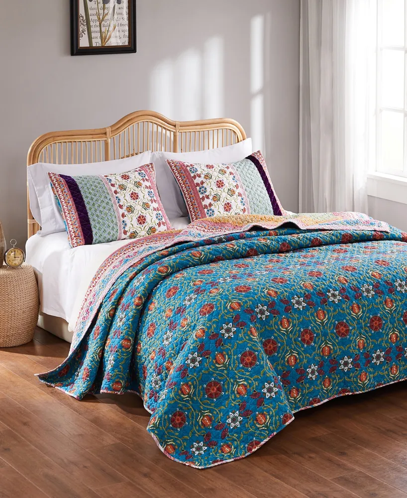 Greenland Home Fashions Thalia Cotton Reversible Piece Quilt Set