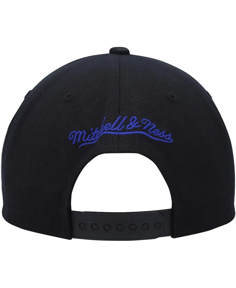 Men's Mitchell & Ness Black Sacramento Kings Hardwood Classics Mvp Team Script 2.0 Snapback Hat