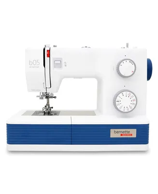 b05 Academy Swiss Design Mechanical Sewing Machine