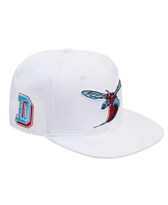 Men's Pro Standard White Delaware State Hornets Mascot Evergreen Wool Snapback Hat