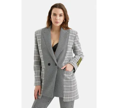 Nocturne Women's Shoulder Pad Checkered Blazer