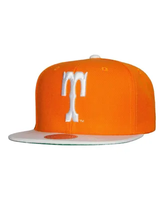 Men's Mitchell & Ness Tennessee Orange, White Tennessee Volunteers 2-Tone 2.0 Snapback Hat