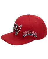 Men's Pro Standard Red Tampa Bay Buccaneers Hometown Snapback Hat