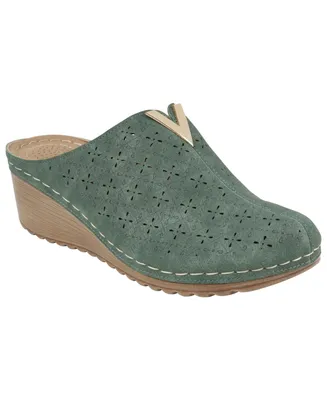 Gc Shoes Women's Camille Slip-On Perforated Wedge Mules