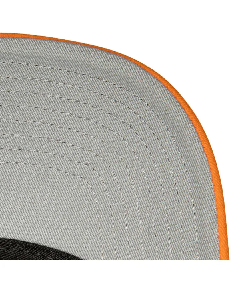 Men's Mitchell & Ness Orange San Francisco Giants Curveball Trucker Snapback Hat