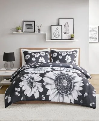 Closeout Intelligent Design Maude Floral Reversible Comforter Sets