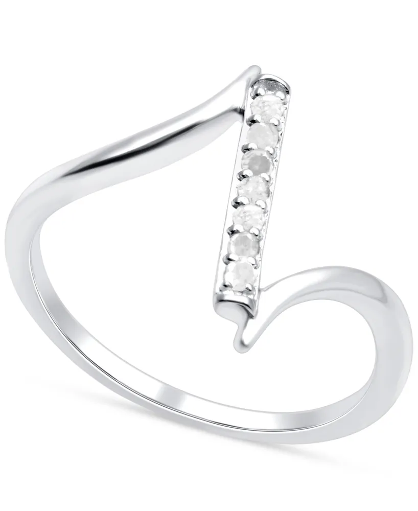 Diamond Statement Ring (1/10 ct. t.w.) Sterling Silver