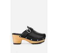 Choctav Womens Handcrafted Leather Clogs