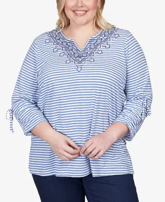 Alfred Dunner Plus Lavender Fields Stripe Geo Embroidered Split Neck Top