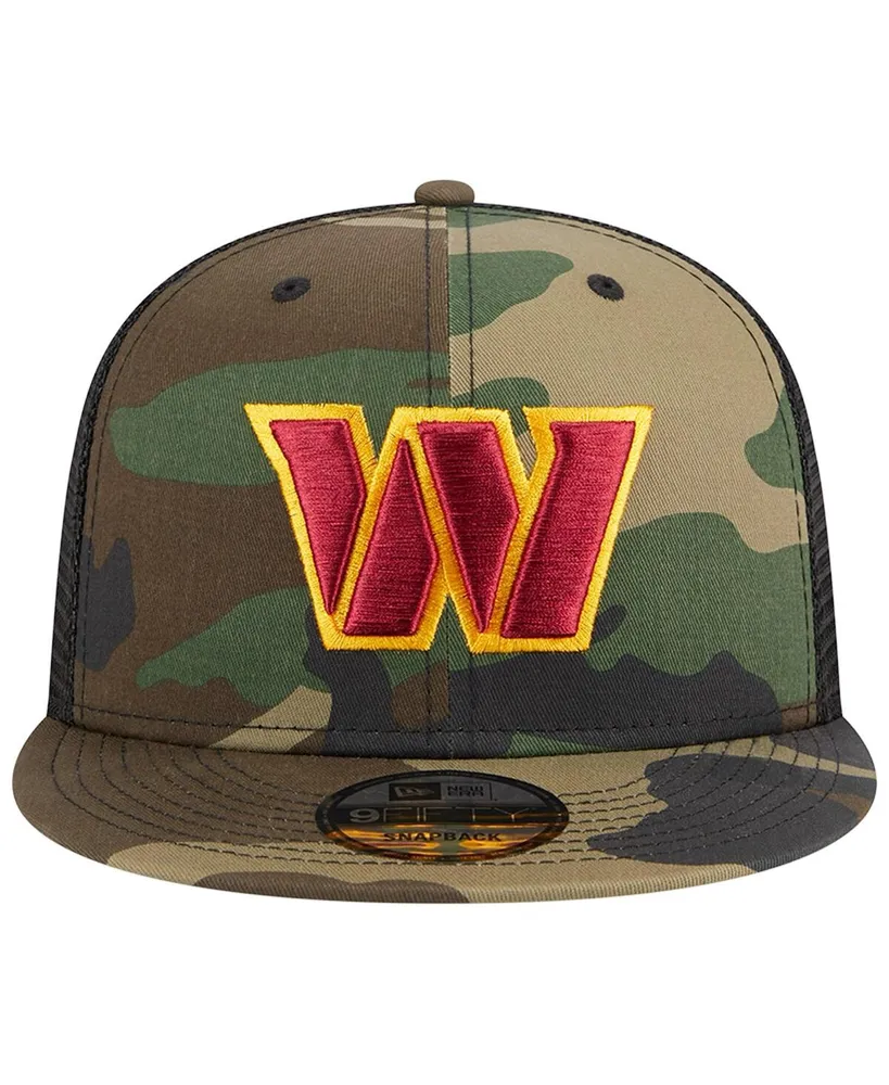 Men's New Era Camo Washington Commanders Main Trucker 9FIFTY Snapback Hat