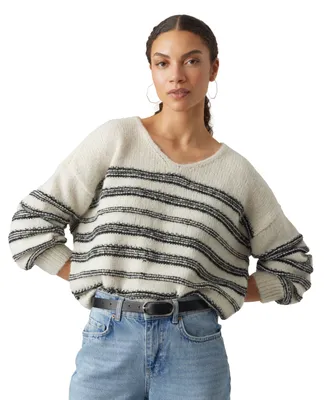 Vero Moda Women's Textured-Stripe V-Neck Sweater