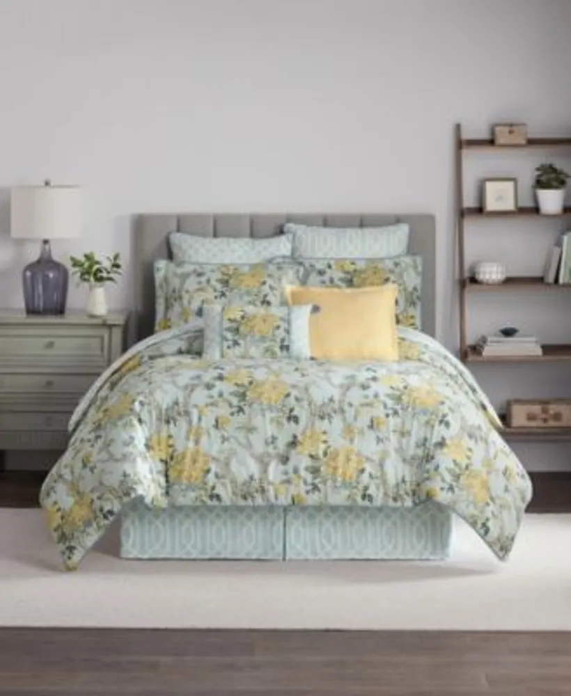 Myla Floral Comforter Set