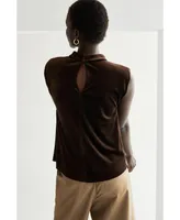 Crescent Women's Jolene Mock Neck Velvet Top